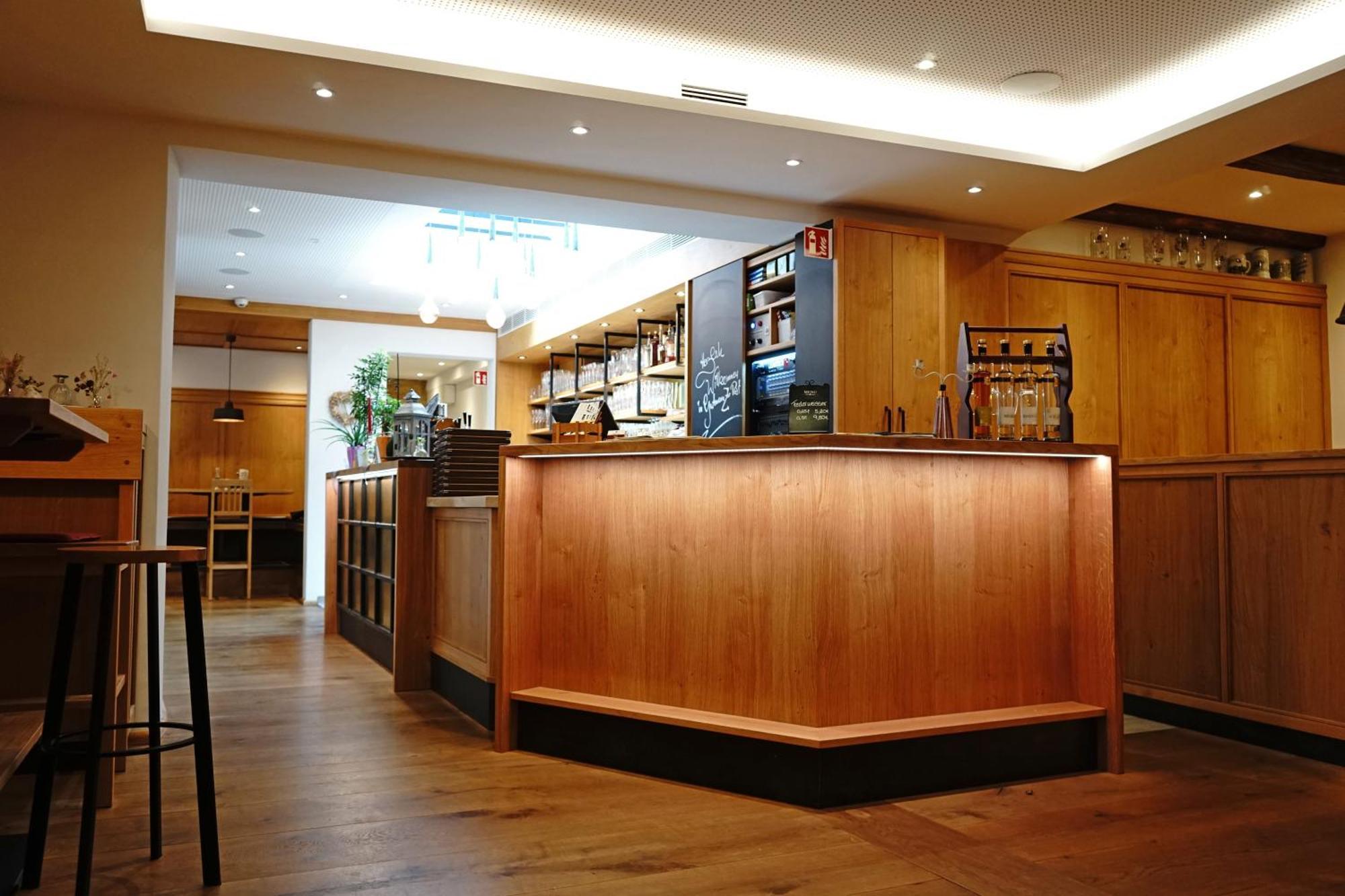 Hotel Zum Schwarzen Ross Und Gutmann Zur Post Hilpoltstein Luaran gambar