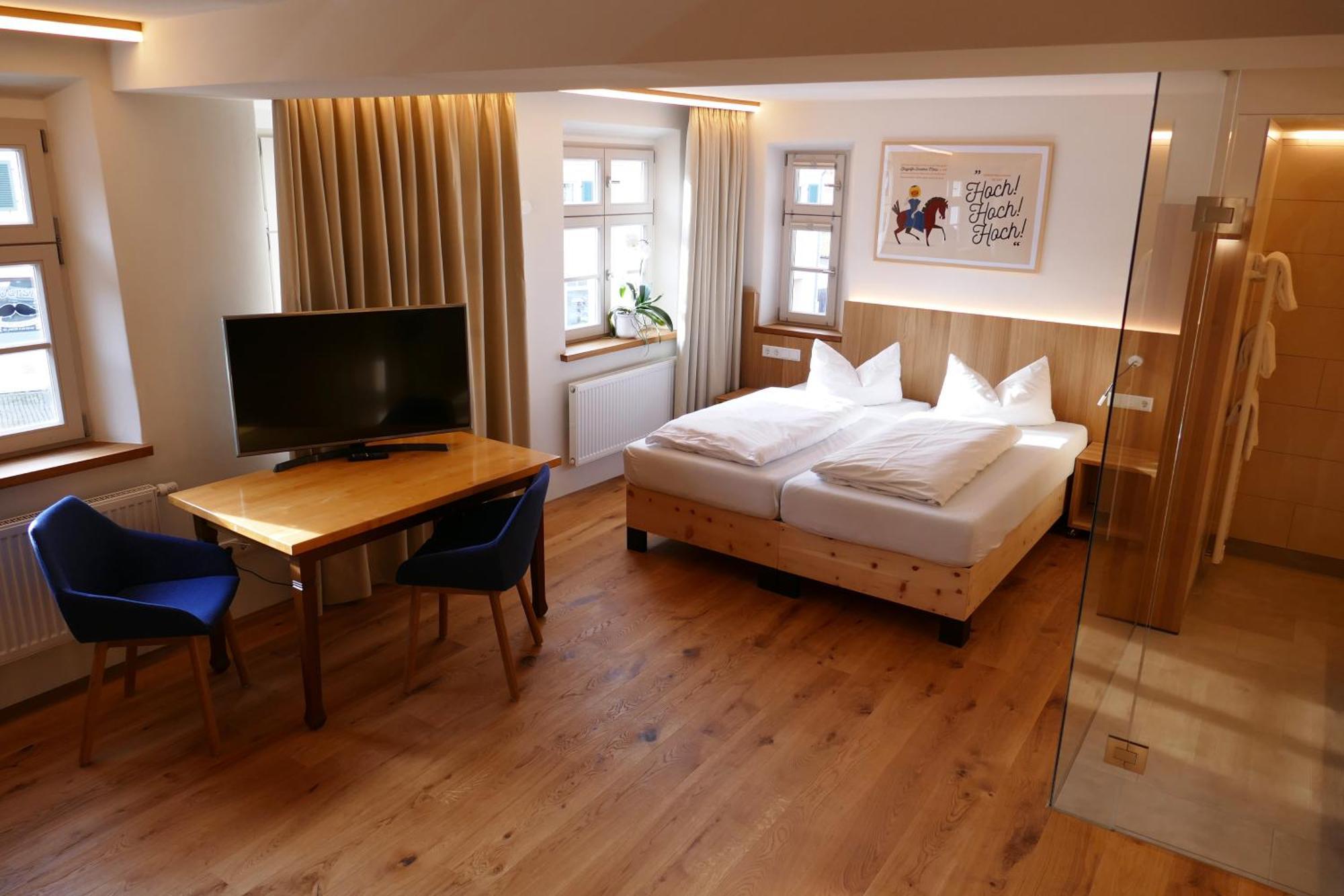 Hotel Zum Schwarzen Ross Und Gutmann Zur Post Hilpoltstein Luaran gambar