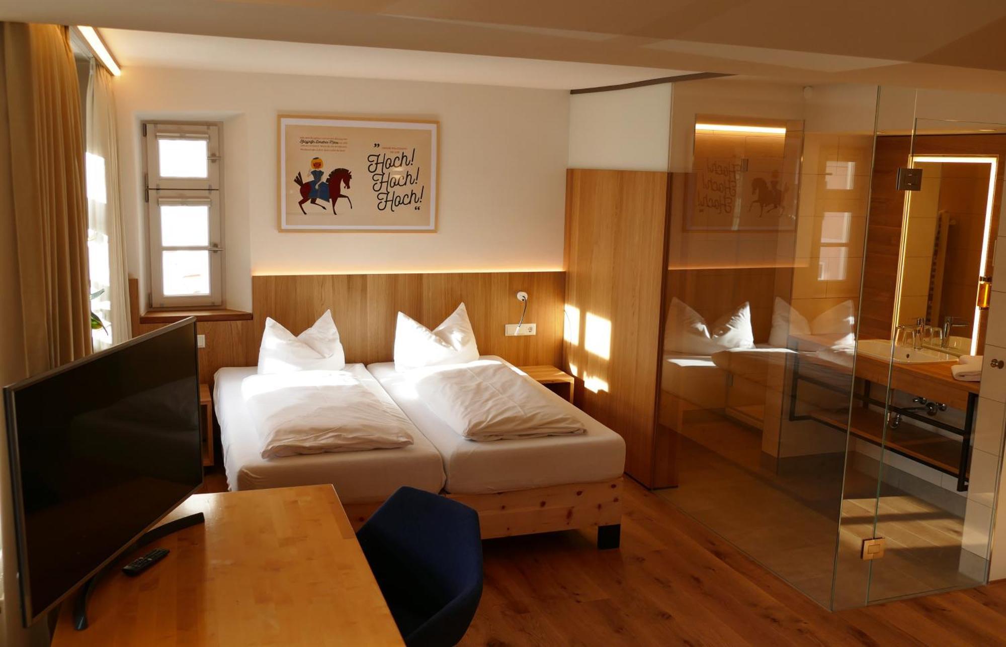 Hotel Zum Schwarzen Ross Und Gutmann Zur Post Hilpoltstein Luaran gambar