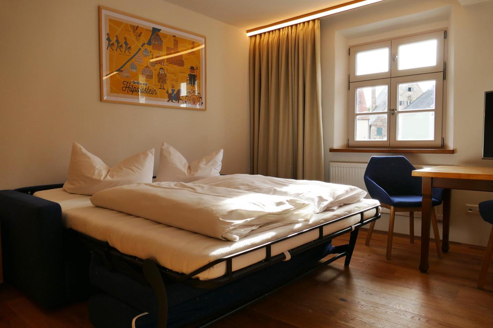 Hotel Zum Schwarzen Ross Und Gutmann Zur Post Hilpoltstein Luaran gambar